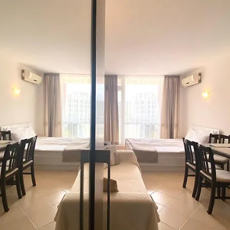 Apartament Bratanov Sunset 3 *